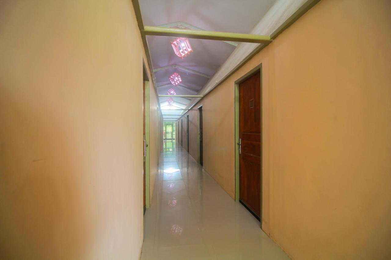 OYO 1596 Taman Homestay Syariah Dumai Luaran gambar