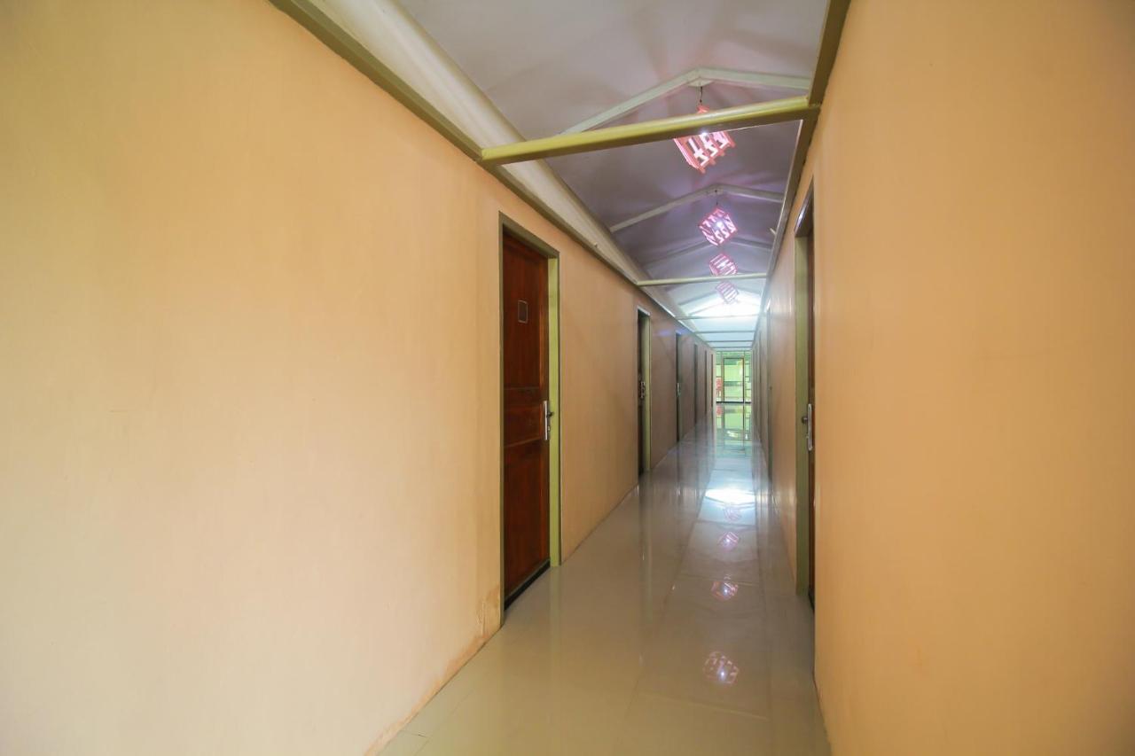 OYO 1596 Taman Homestay Syariah Dumai Luaran gambar