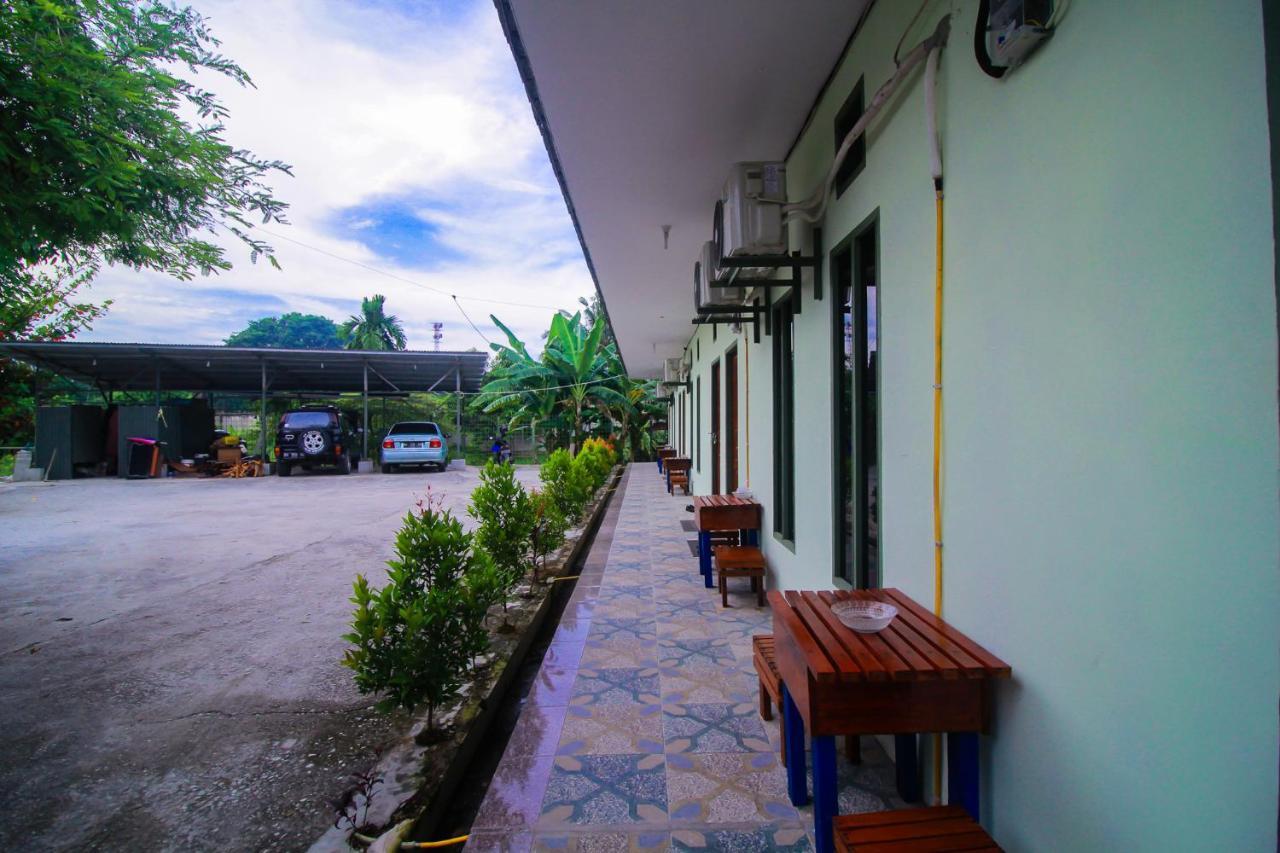 OYO 1596 Taman Homestay Syariah Dumai Luaran gambar