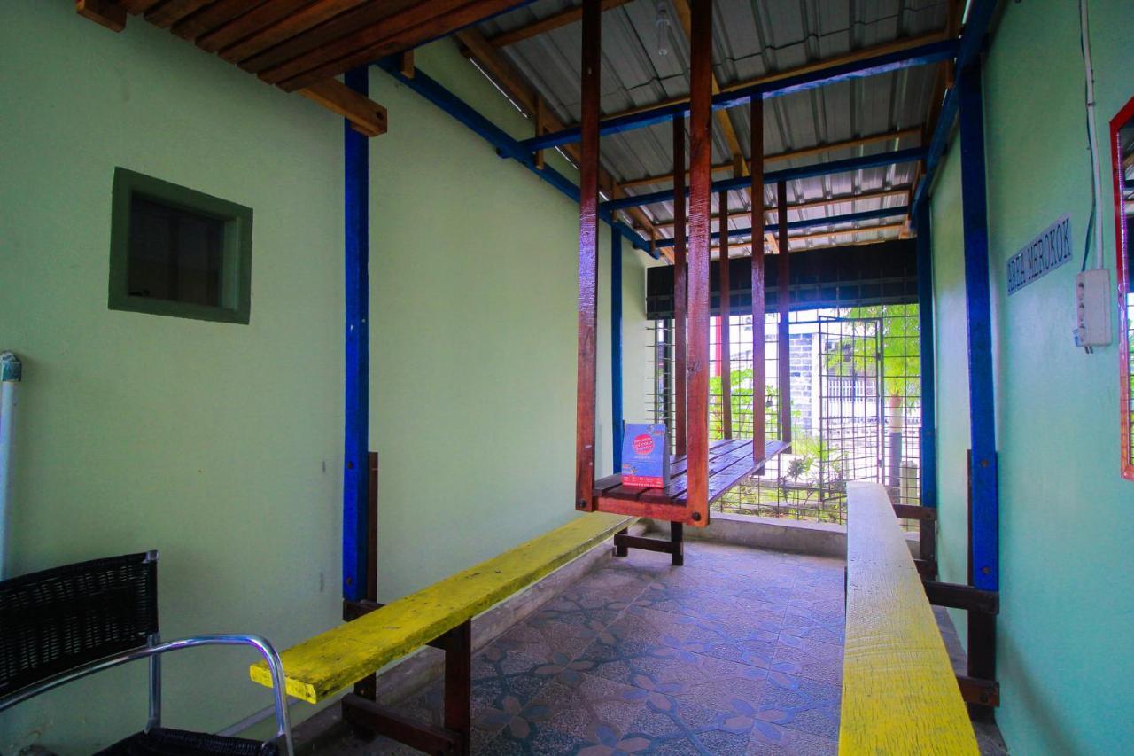 OYO 1596 Taman Homestay Syariah Dumai Luaran gambar